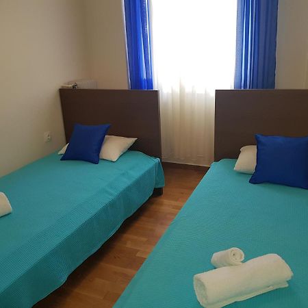 Comfortable Apt , 5 Min Walk To Acropolis Athena Bagian luar foto