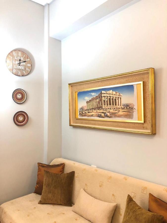 Comfortable Apt , 5 Min Walk To Acropolis Athena Bagian luar foto