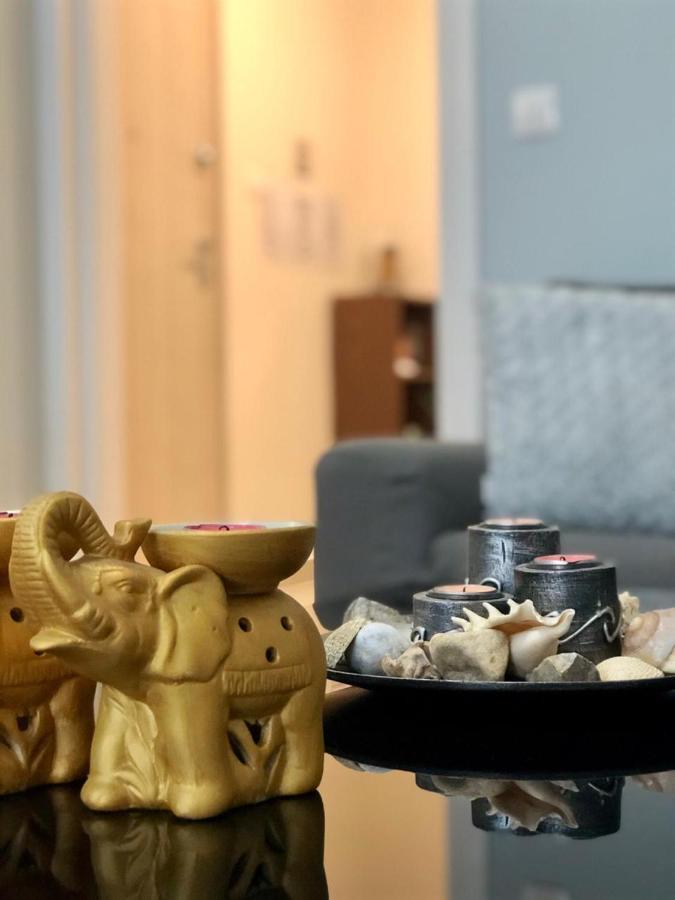 Comfortable Apt , 5 Min Walk To Acropolis Athena Bagian luar foto