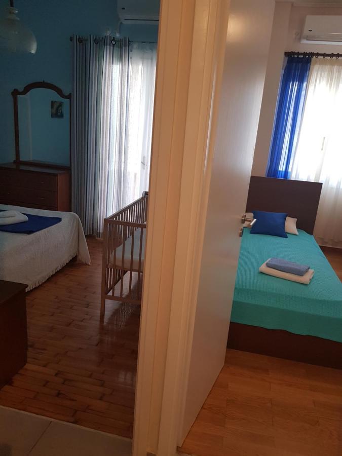 Comfortable Apt , 5 Min Walk To Acropolis Athena Bagian luar foto