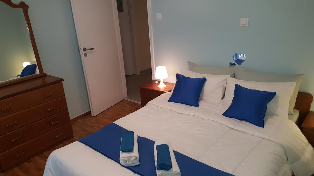 Comfortable Apt , 5 Min Walk To Acropolis Athena Bagian luar foto