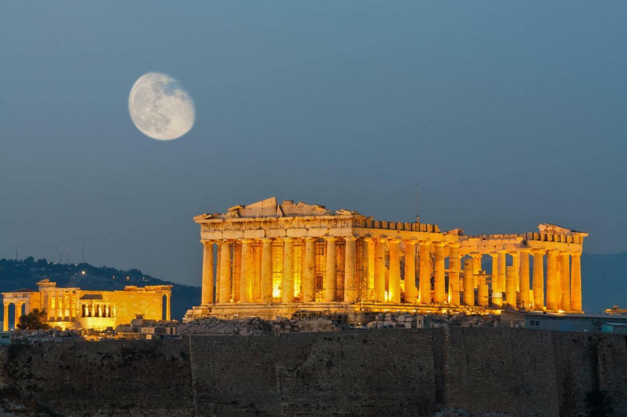 Comfortable Apt , 5 Min Walk To Acropolis Athena Bagian luar foto
